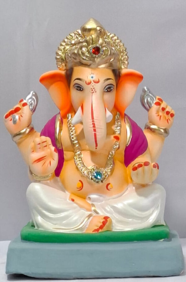 Mysorie Ganesh - White (A2-42)