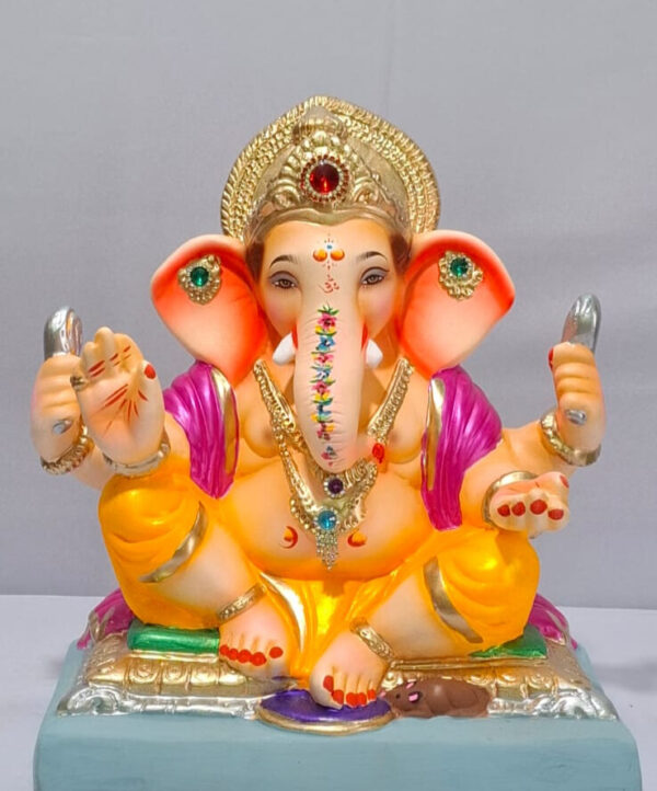 Titwala Ganesh with Rectangular Gadi-Golden Yellow(B3-36)