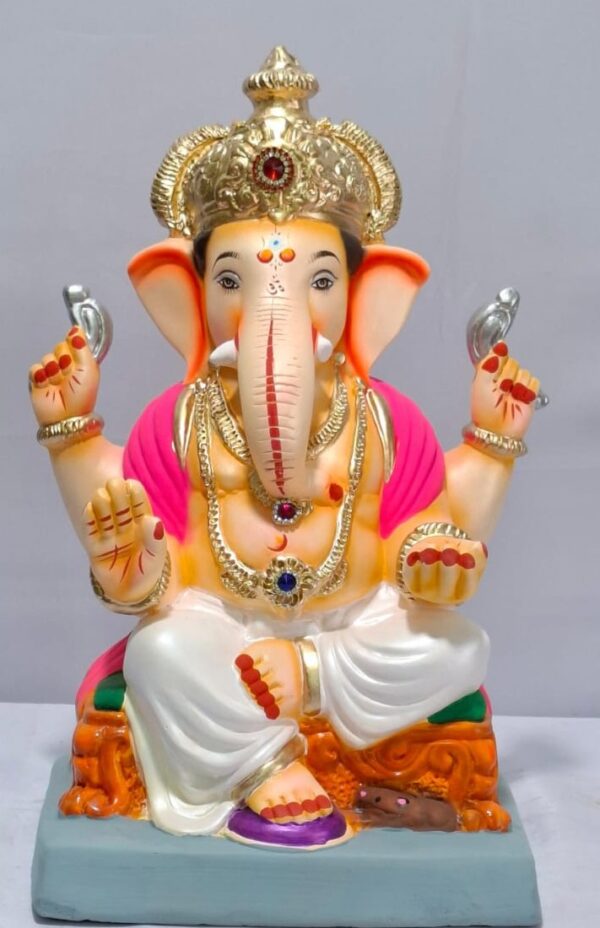 Varadhasta Ganesh-White (C1-16)
