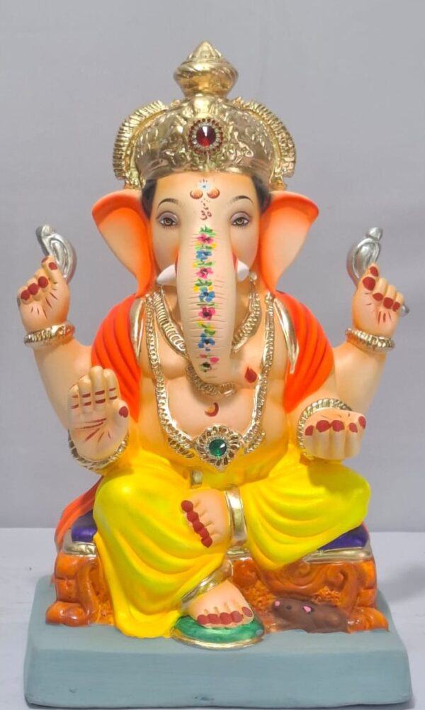 Varadahasta Ganesh-Yellow(C1-57)