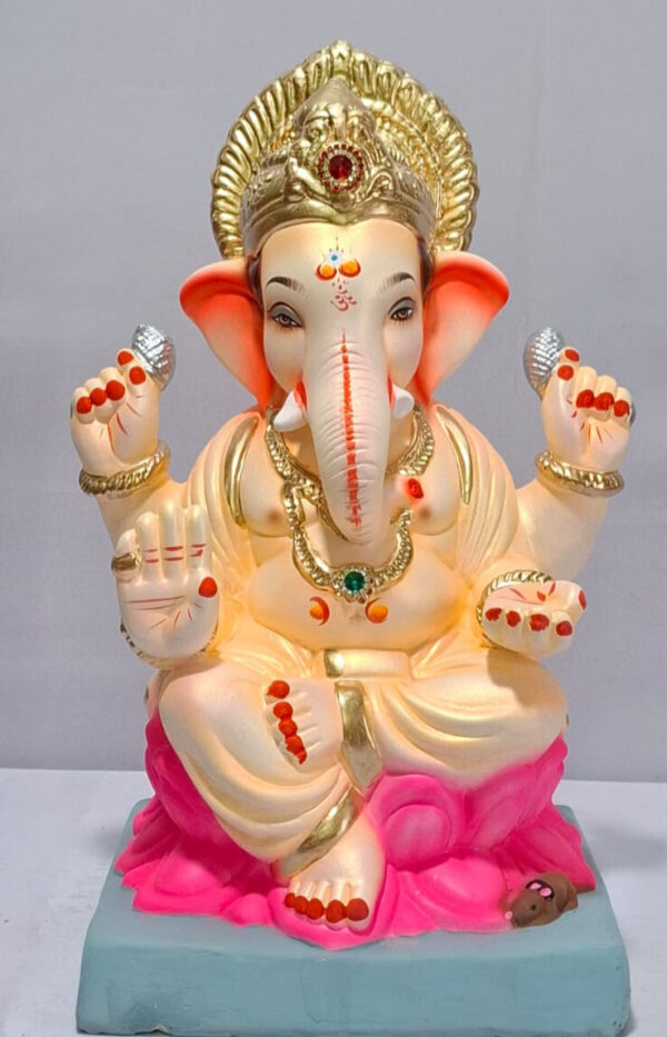 Varadhasta Lotus Ganesh-Cream(C2-7)
