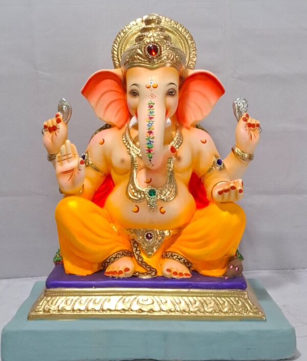 Mysorie Ganesh with Rectangular Gadi-Golden Yellow(D2-64)